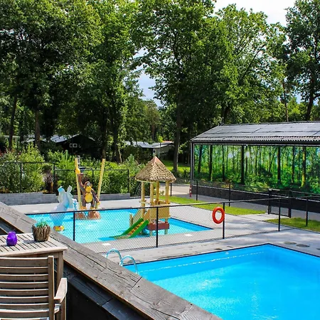 Luxury Near Veluwe Park, Cleaning Included * Хундерло